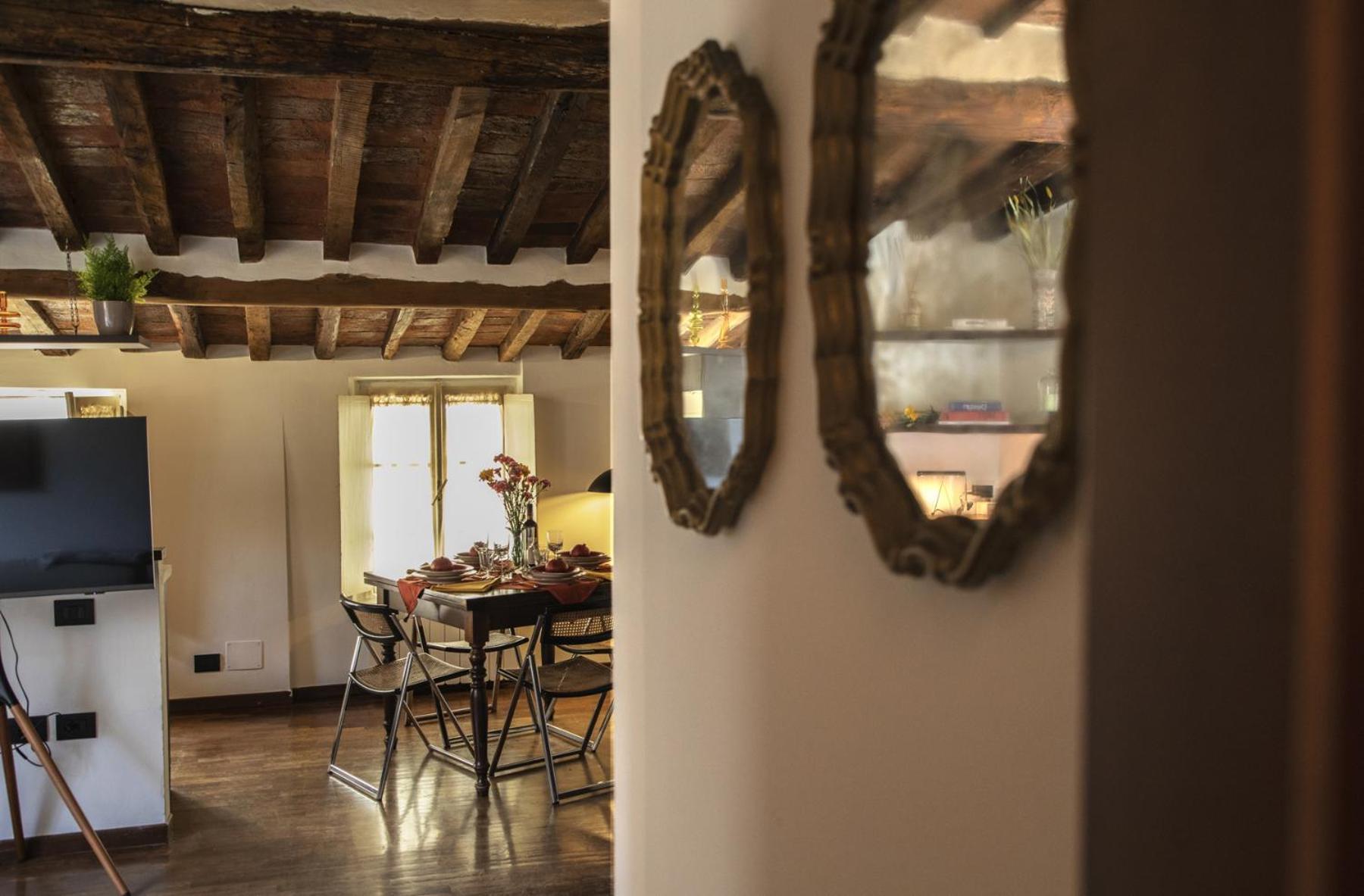 La Mansardina Beccheria Central Apartment 1 Double Bedroom, 1 Sofa Bed ルッカ エクステリア 写真